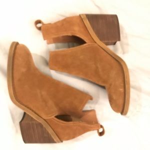 Steve Madden booties